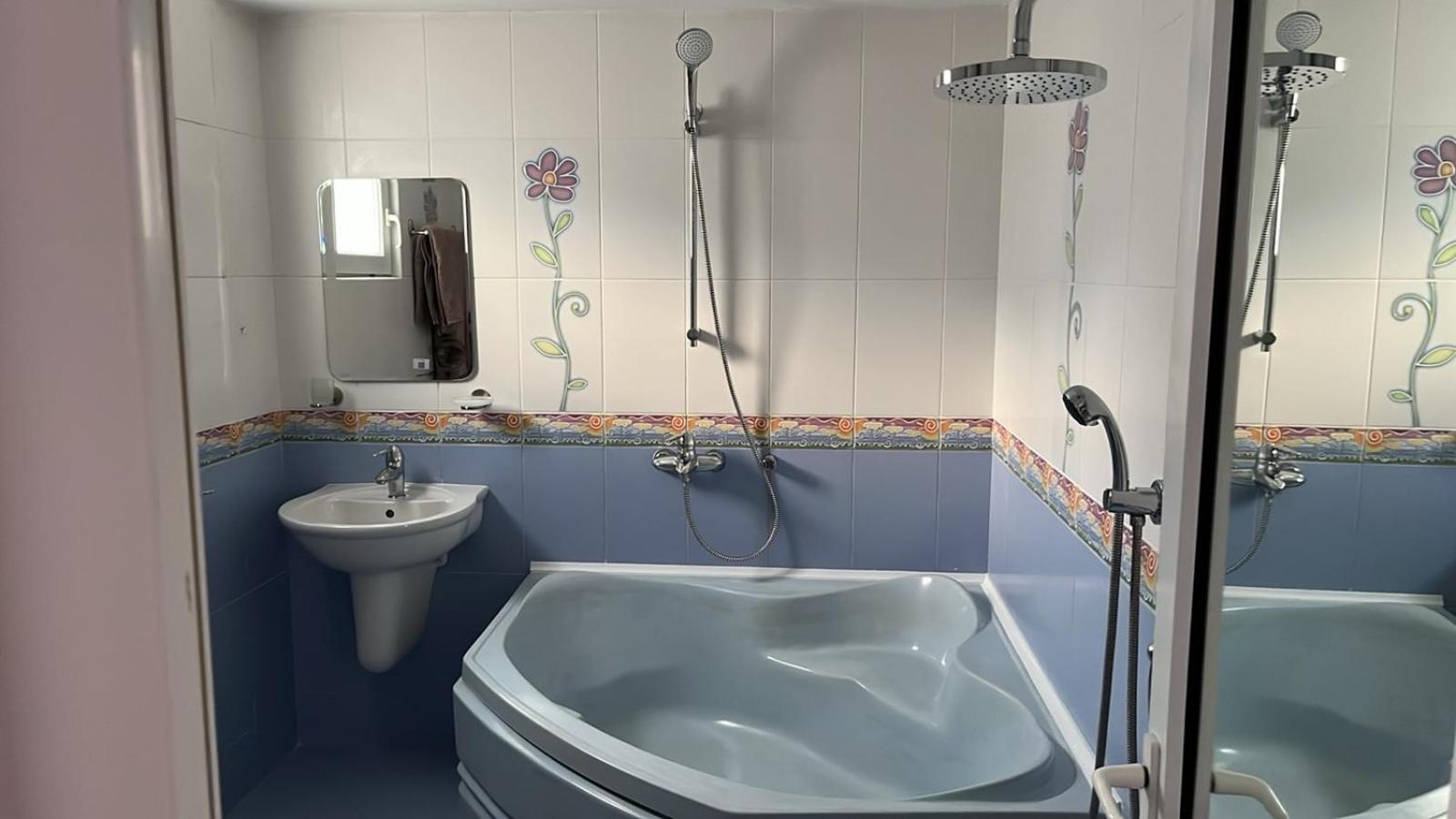 Стаи За Гости Хепи Varna Exterior foto